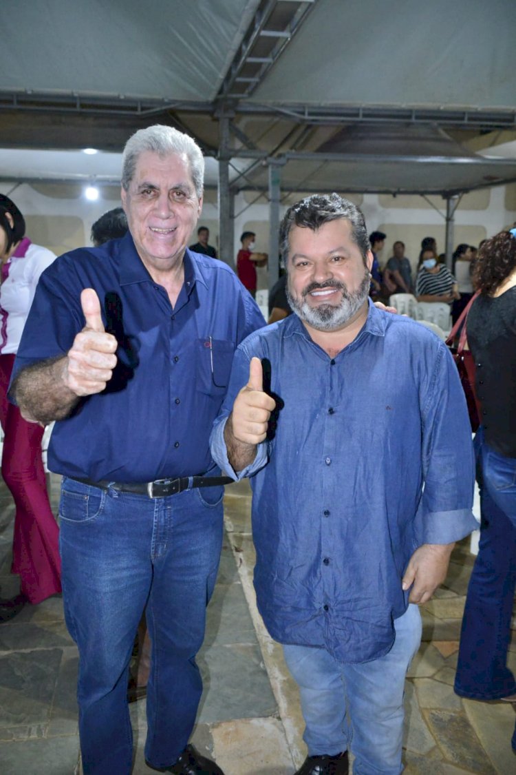 Puccinelli fala do compromisso de Carlos Bernardo com a educação.