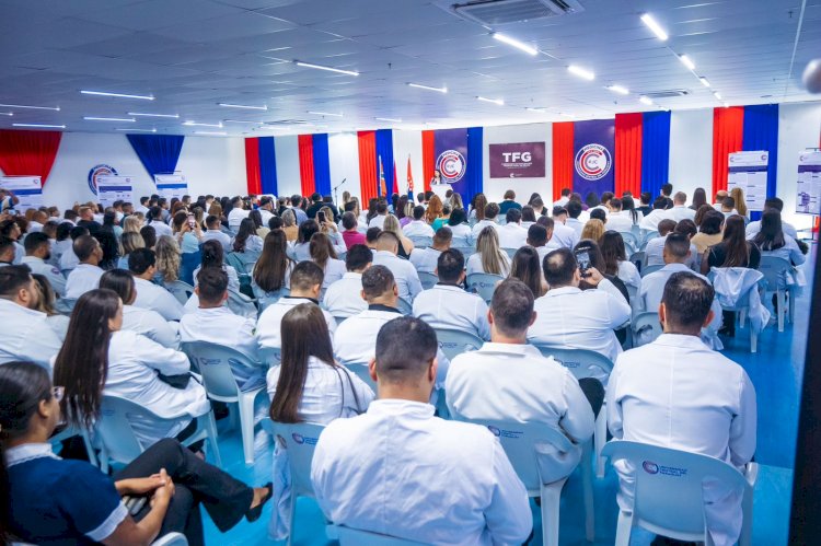 Formandos da UCP apresentam trabalho final de curso de Medicina